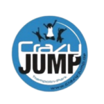 Crazy Jump Logo für Trampolinpark und Freizeitspaß mit springenden Silhouetten